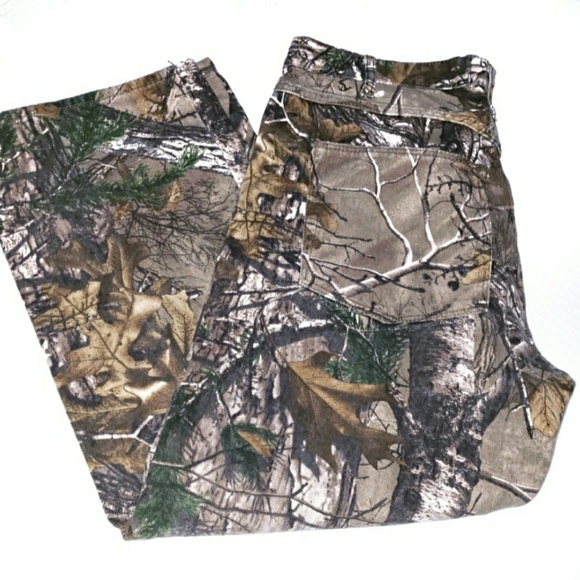 Realtree Other - Realtree Camouflage Denim Pants Size 38 30